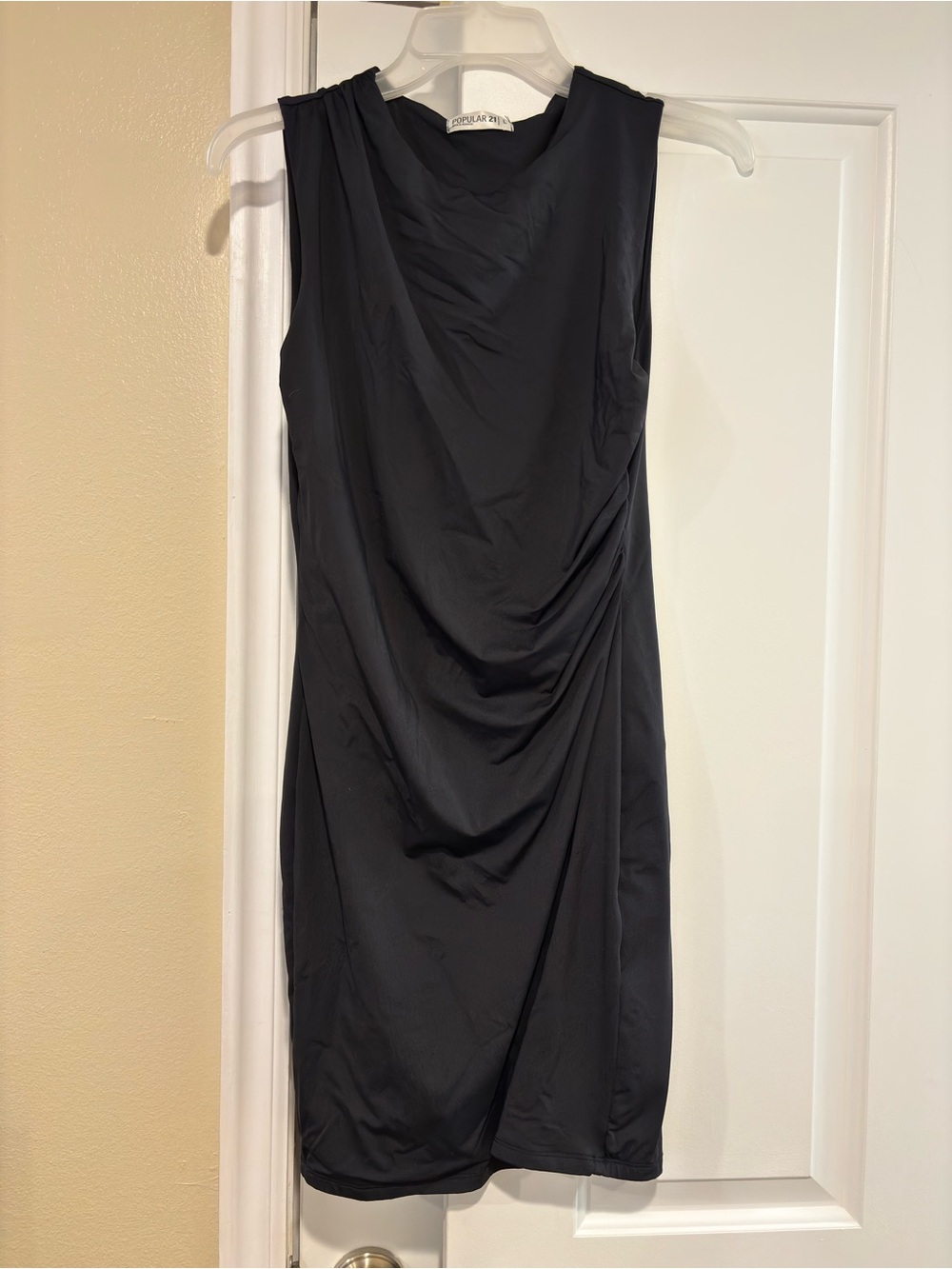 Sleek Black Sleeveless Draped Cocktail Dress
